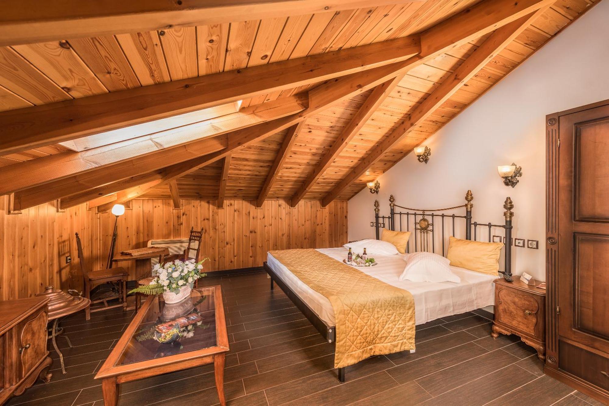 Junior Suite Attic Sauna,1280872267:JPEG